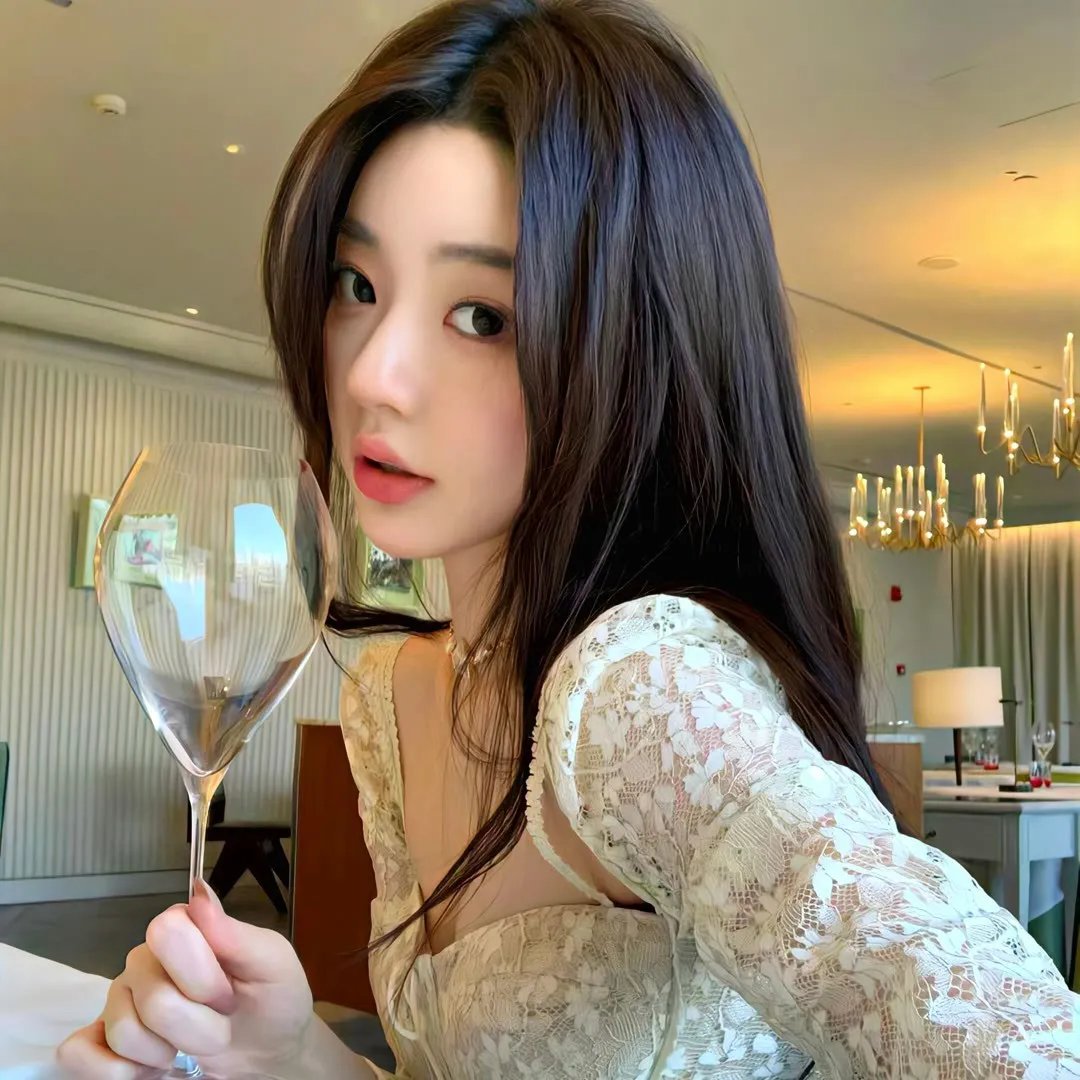 女恶魔人